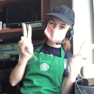 Meet your Posher, Shana